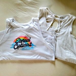 Sale of 2 Old Navy tanks XL white